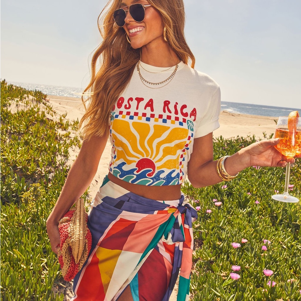 Vici White Cotton COSTA RICA Graphic T-Shirt